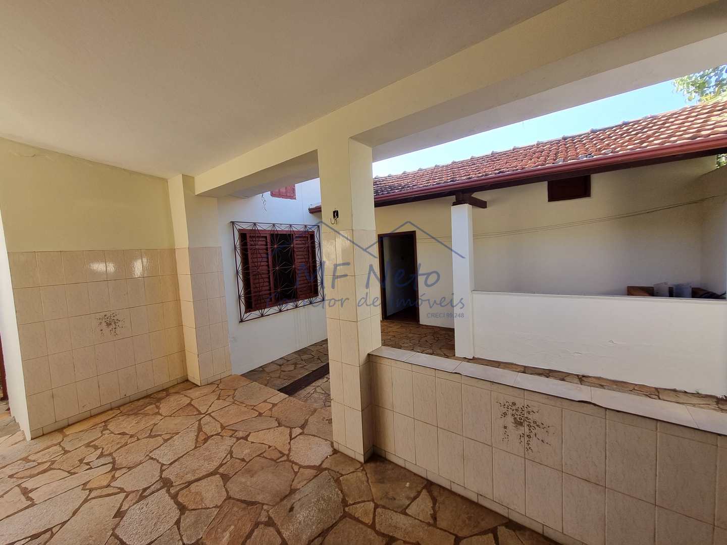 Casa para alugar com 3 quartos, 200m² - Foto 29