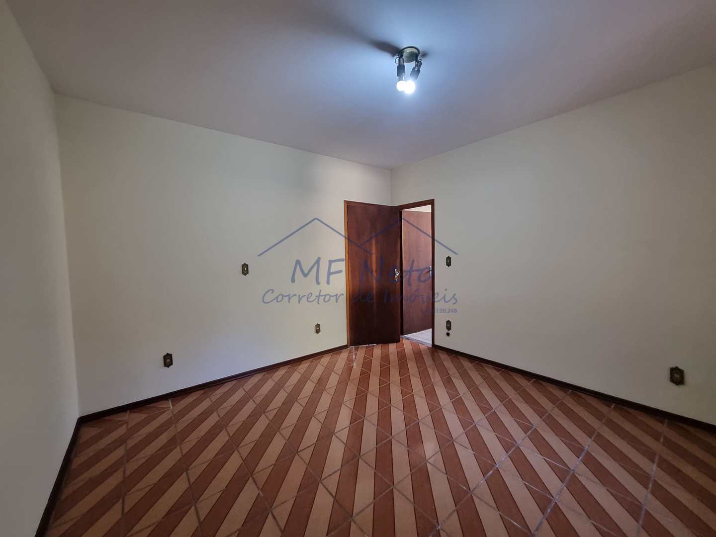 Casa para alugar com 3 quartos, 200m² - Foto 19