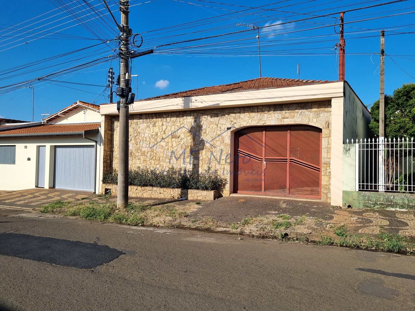 Casa para alugar com 3 quartos, 200m² - Foto 5