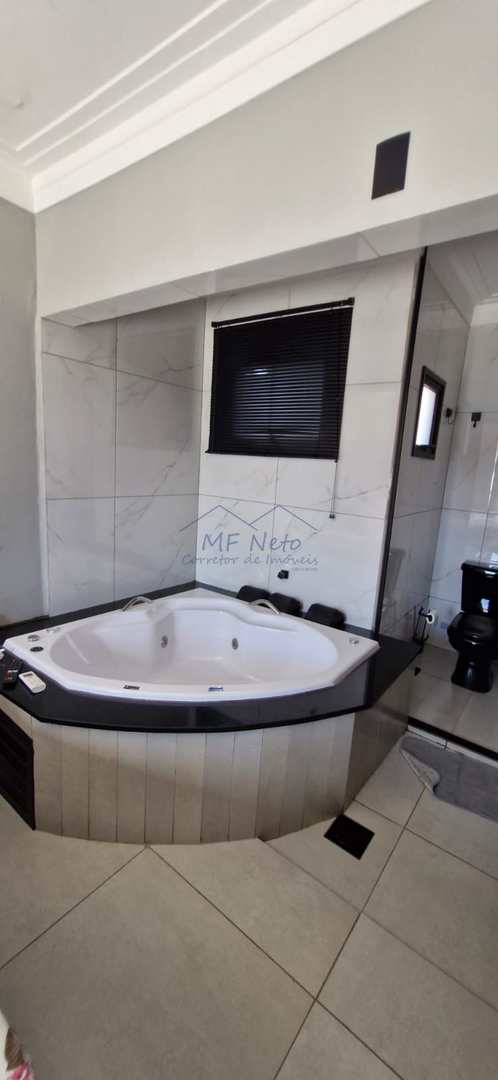 Sobrado à venda com 3 quartos, 648m² - Foto 9