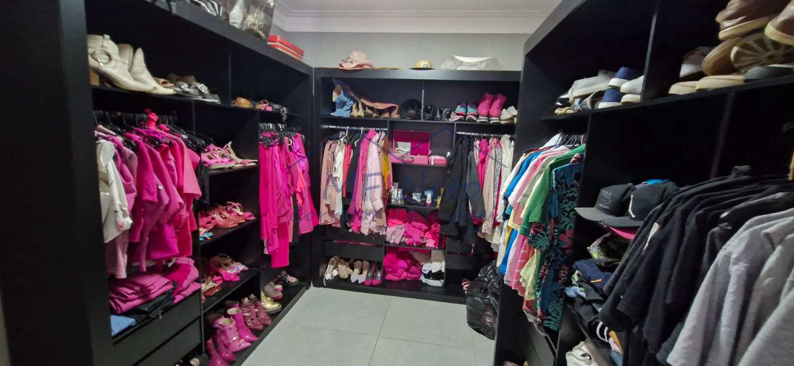 Sobrado à venda com 3 quartos, 648m² - Foto 11