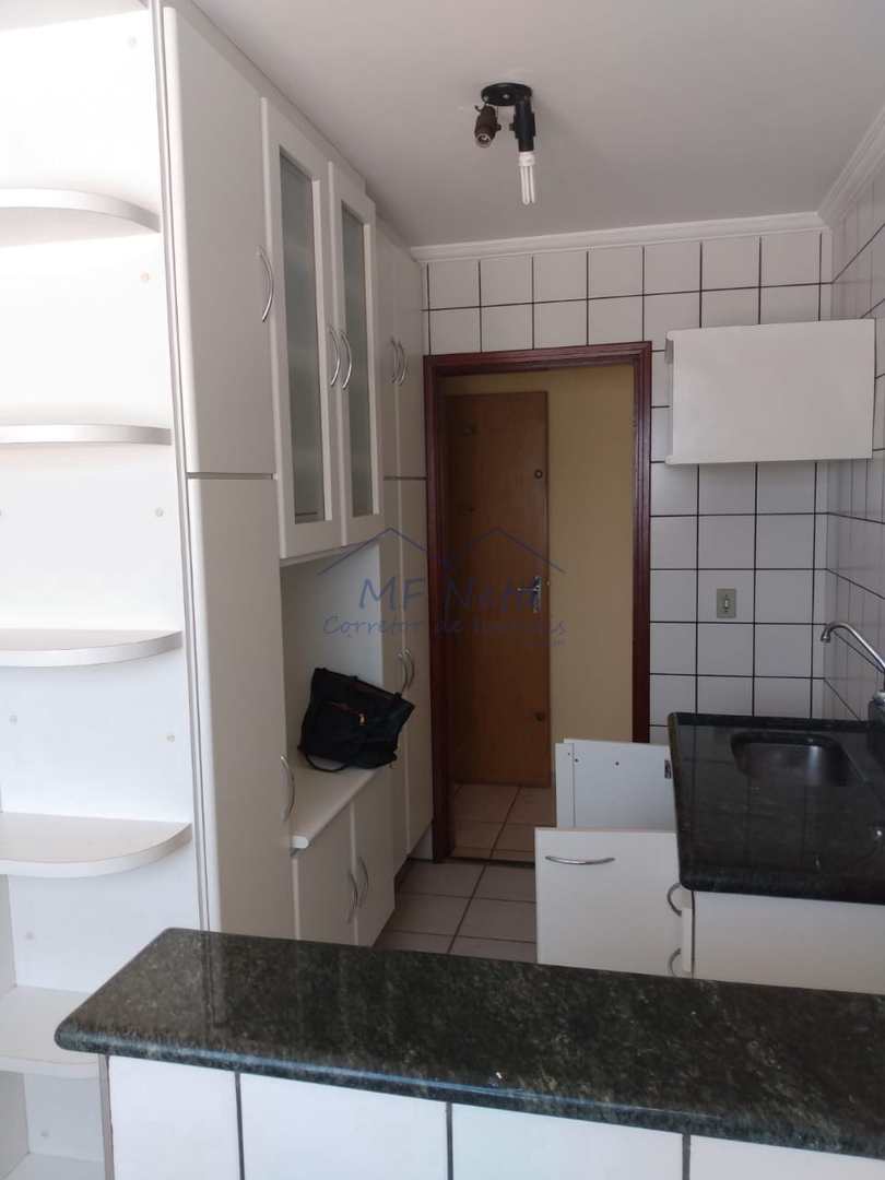 Apartamento à venda com 2 quartos, 60m² - Foto 11