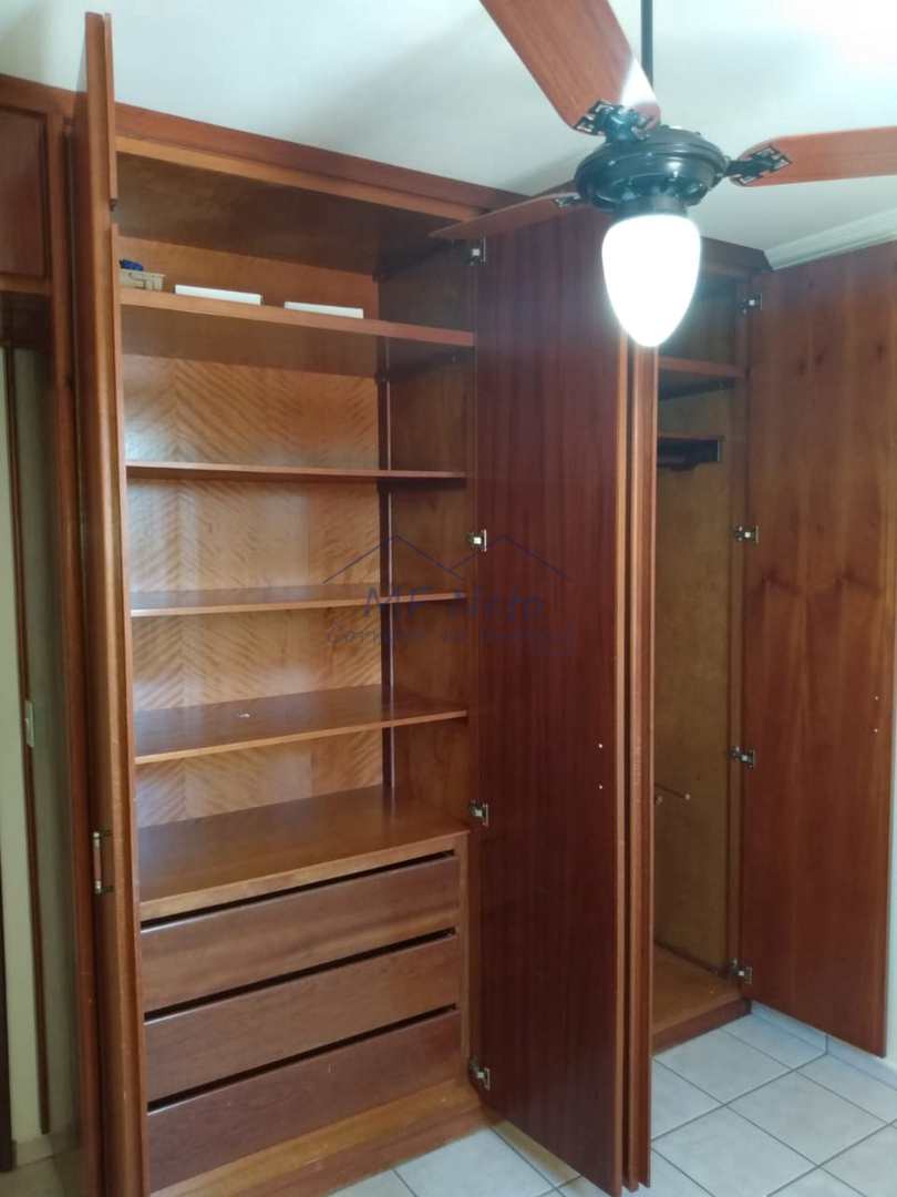 Apartamento à venda com 2 quartos, 60m² - Foto 17