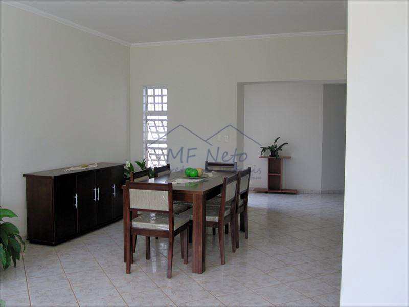 Casa à venda com 4 quartos, 286m² - Foto 13