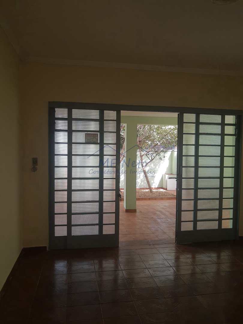 Casa à venda com 2 quartos, 124m² - Foto 3