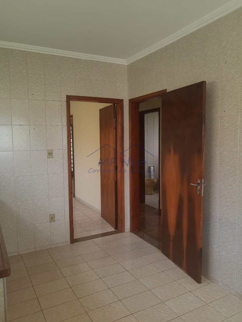 Casa à venda com 2 quartos, 124m² - Foto 20