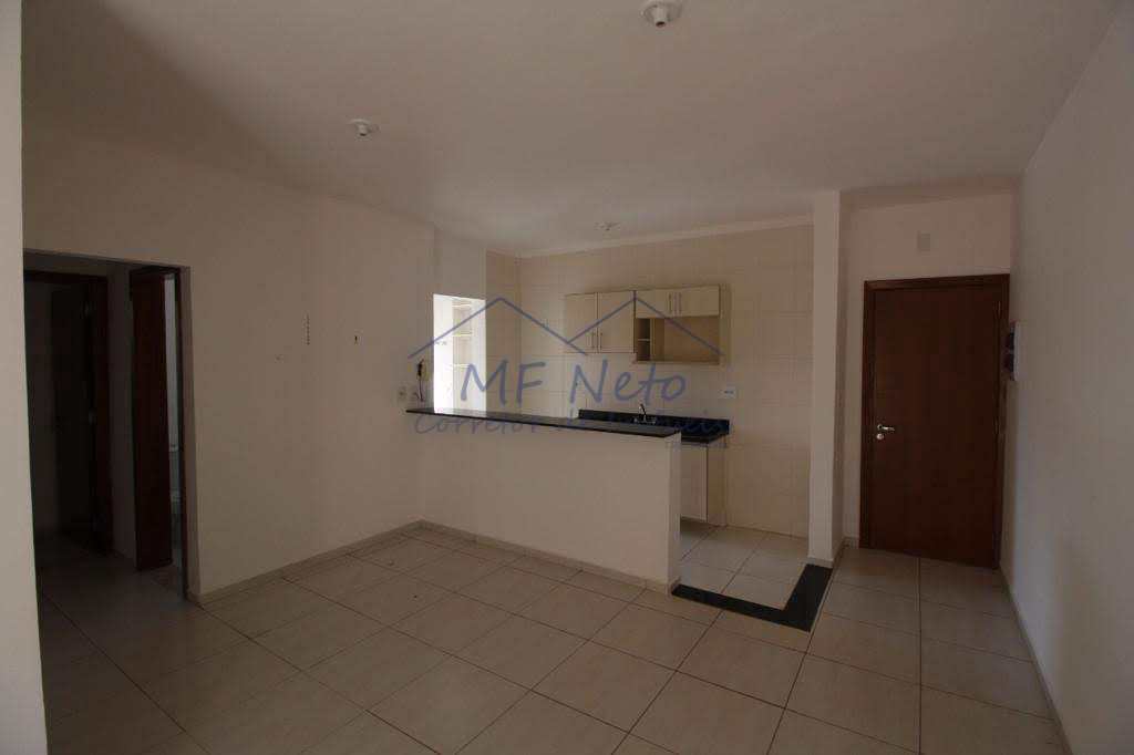 Apartamento à venda com 2 quartos, 67m² - Foto 2