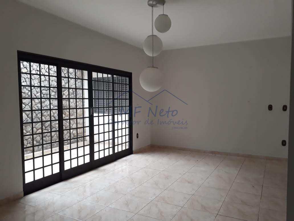 Casa à venda com 3 quartos, 279m² - Foto 5