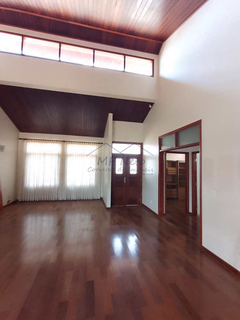 Casa à venda com 3 quartos, 660m² - Foto 6