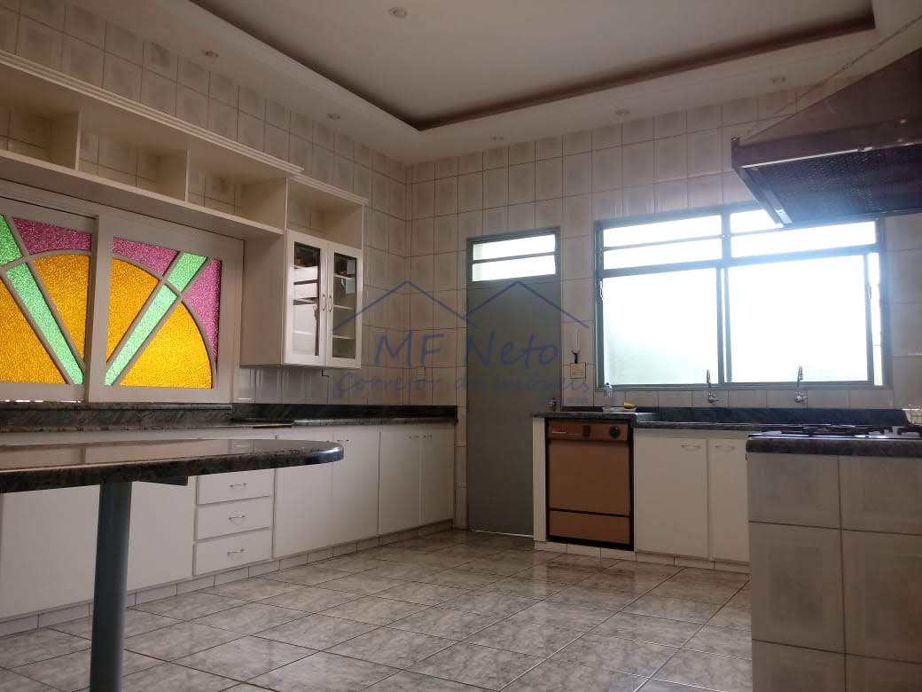 Casa à venda e aluguel com 4 quartos, 1320m² - Foto 70