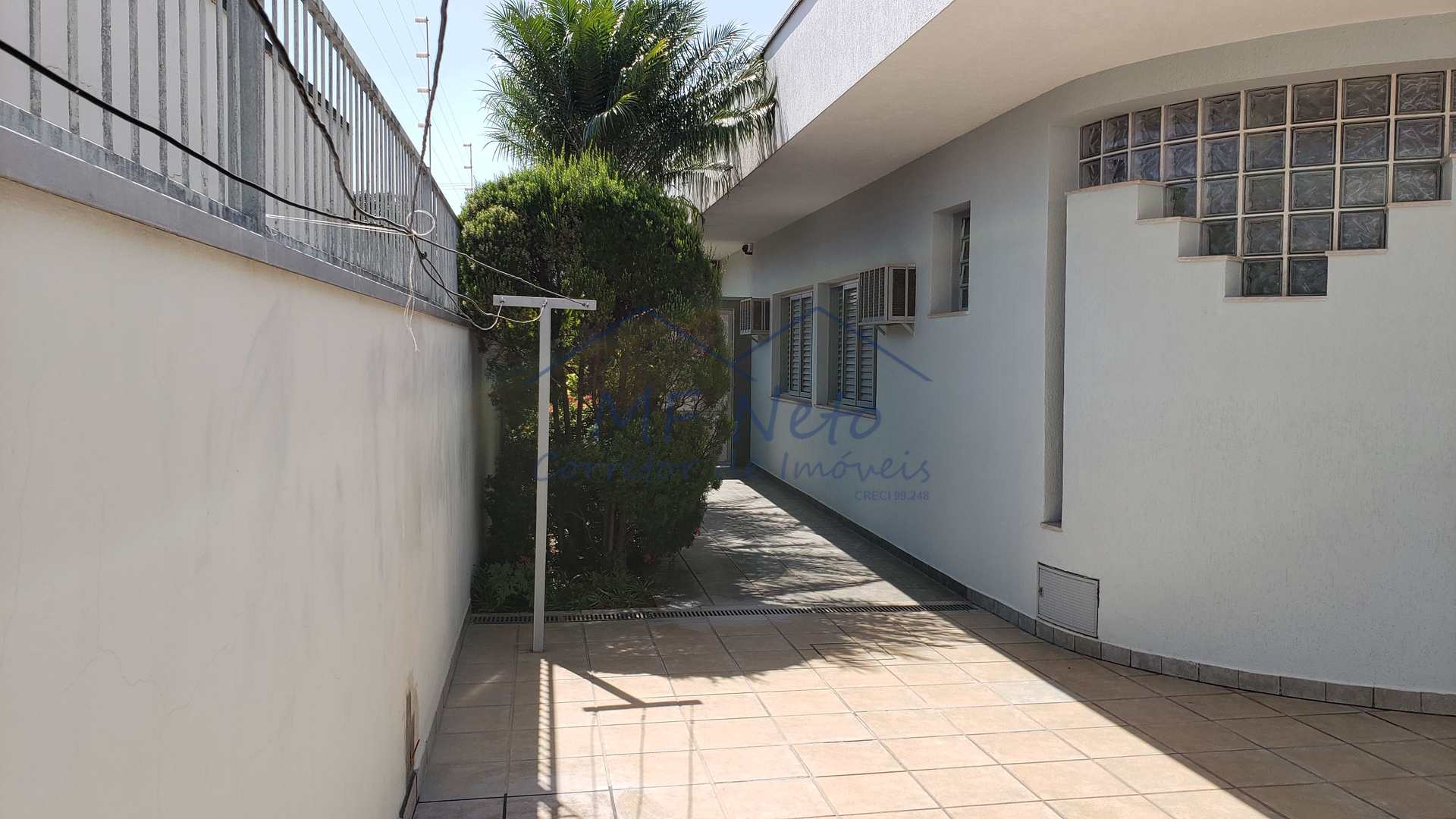 Casa à venda e aluguel com 4 quartos, 1320m² - Foto 53