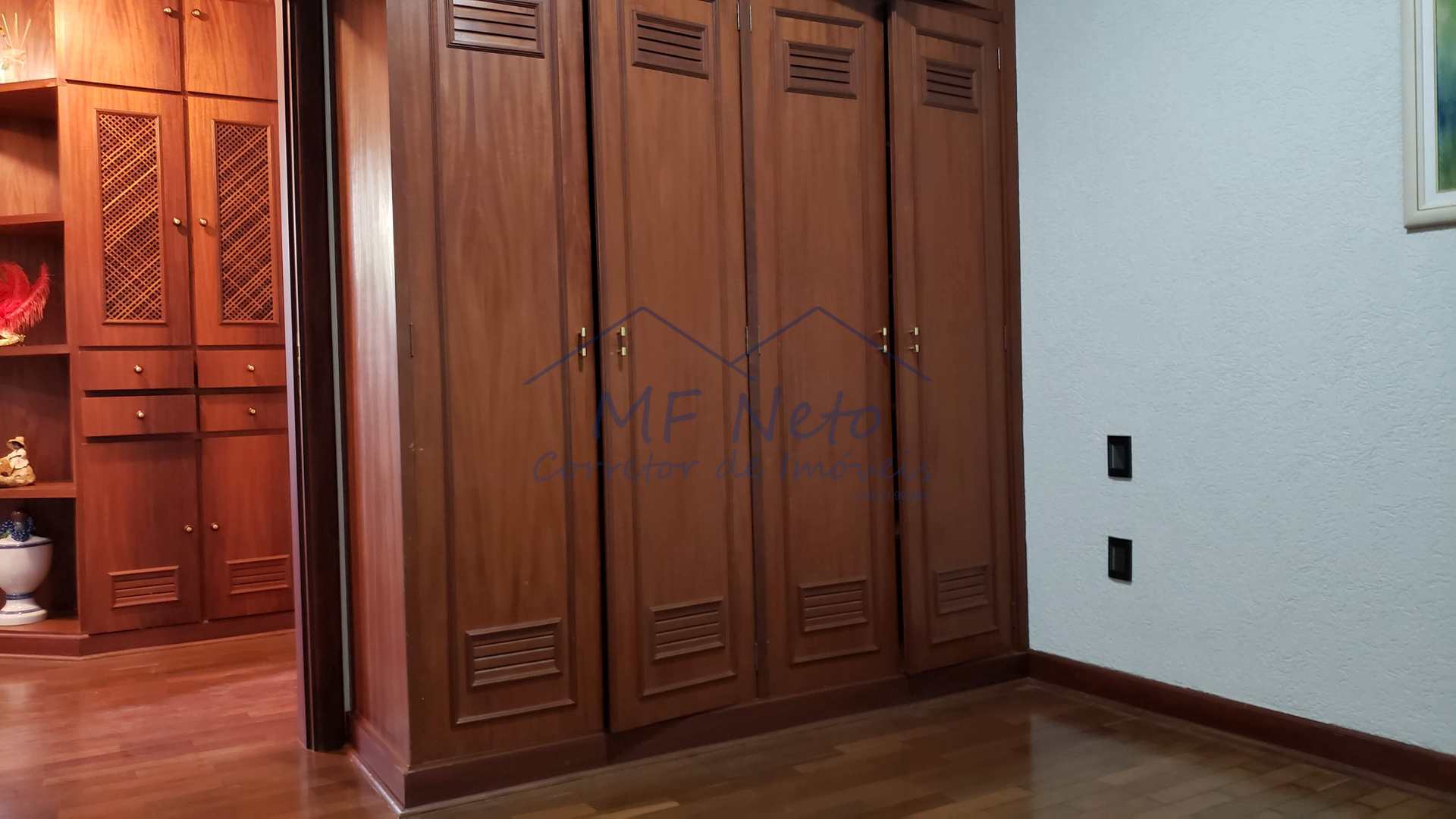 Casa à venda e aluguel com 4 quartos, 1320m² - Foto 29