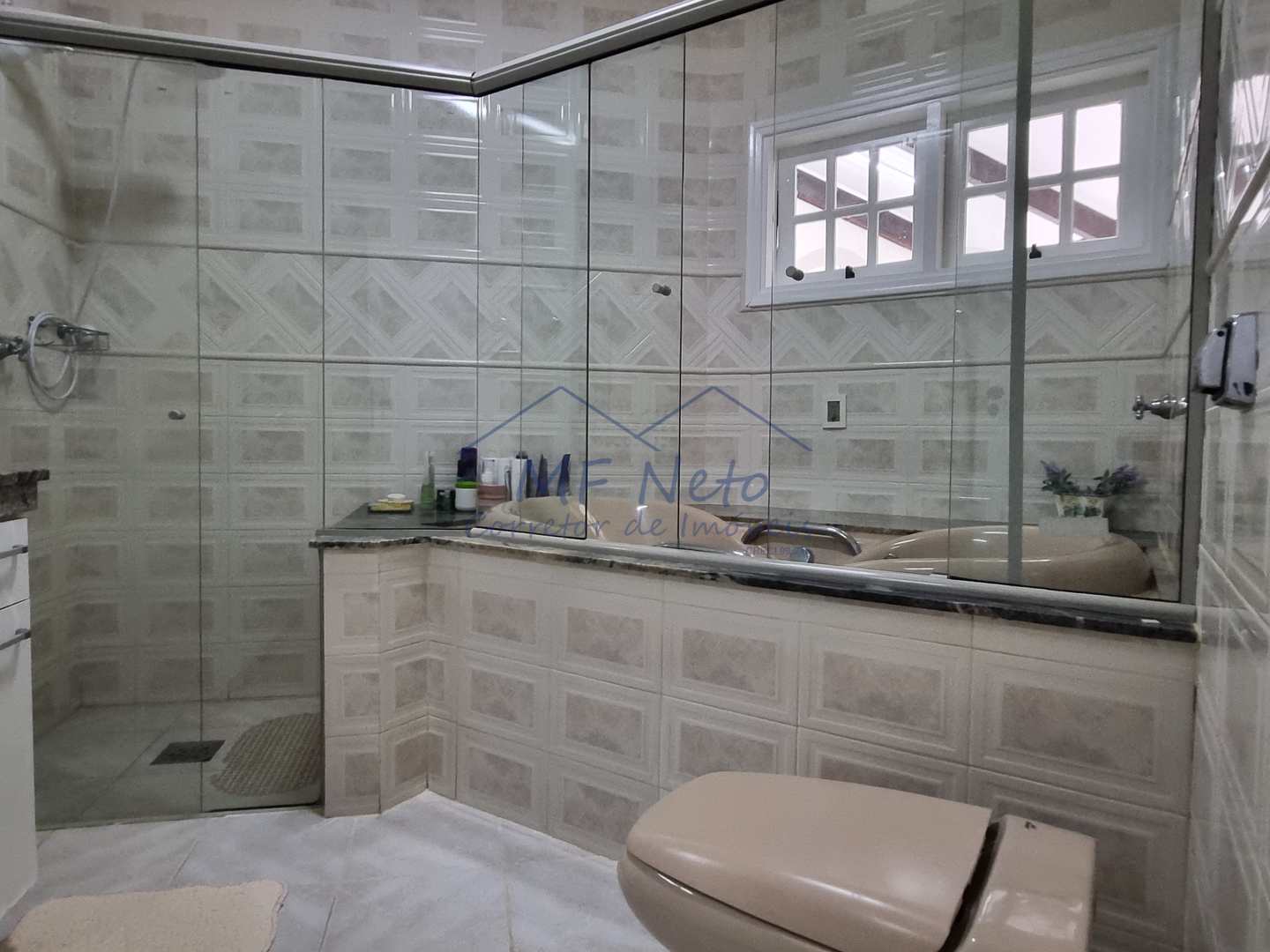 Casa de Condomínio à venda com 3 quartos, 642m² - Foto 10