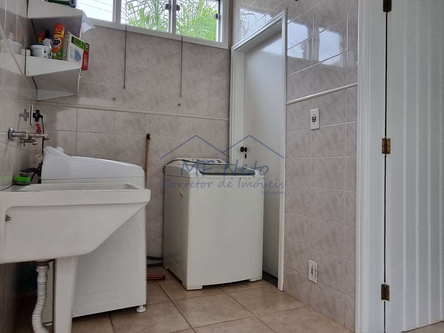 Casa de Condomínio à venda com 3 quartos, 642m² - Foto 22