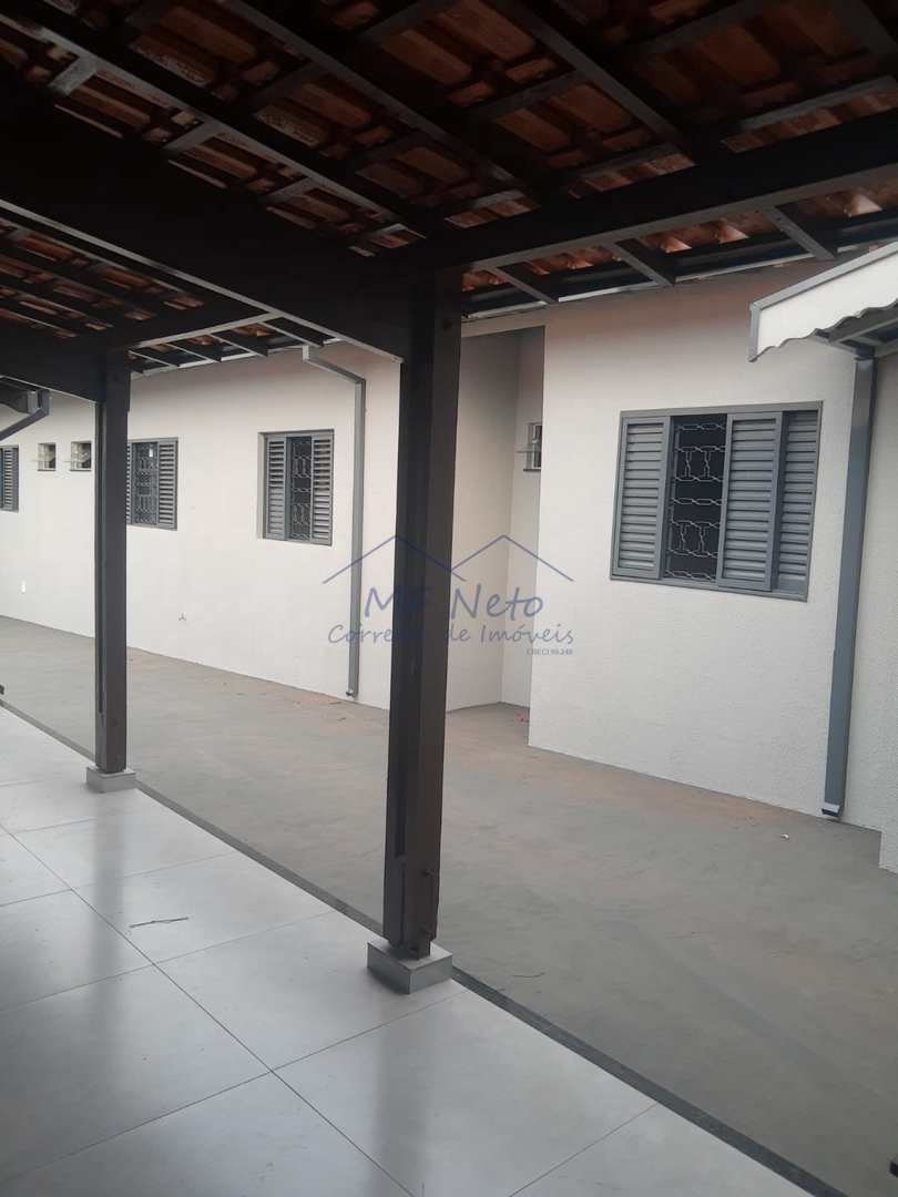 Casa à venda com 4 quartos, 250m² - Foto 9