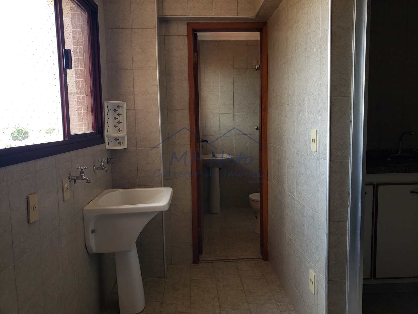 Apartamento à venda com 3 quartos, 80m² - Foto 11