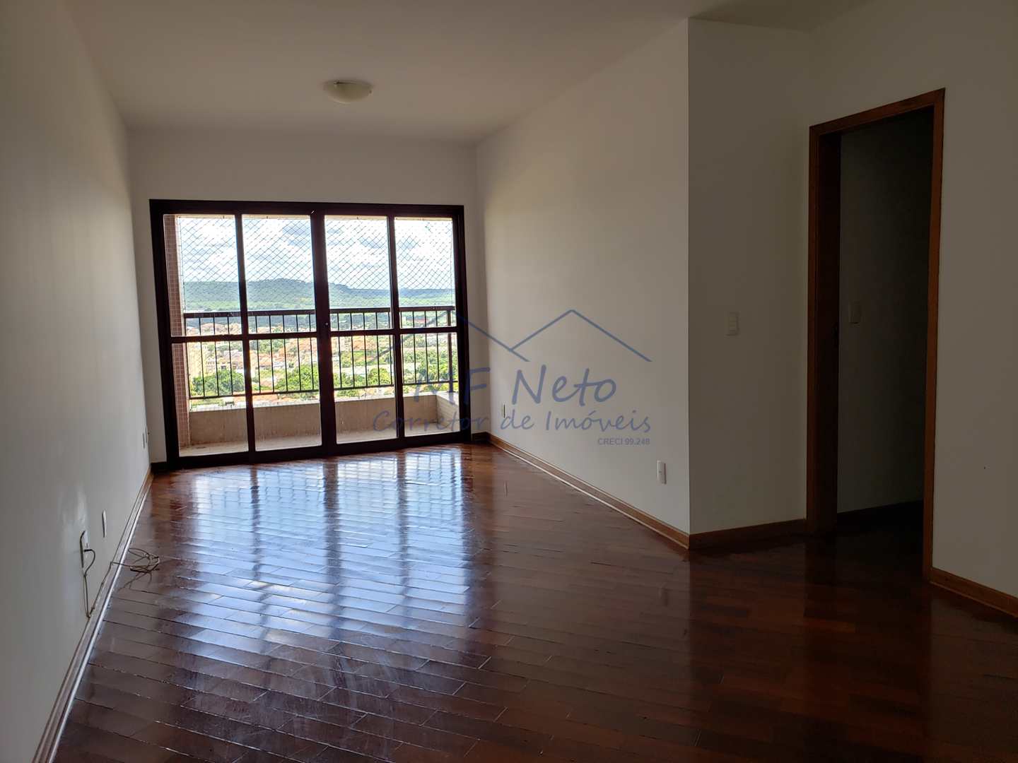 Apartamento à venda com 3 quartos, 80m² - Foto 3