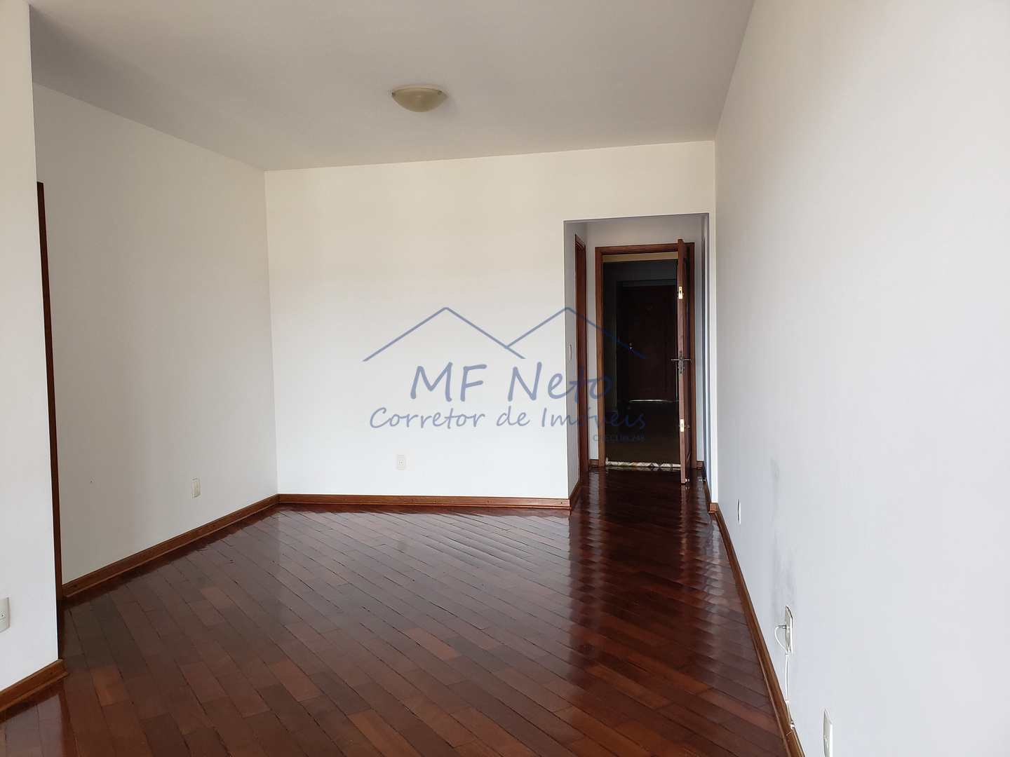 Apartamento à venda com 3 quartos, 80m² - Foto 4