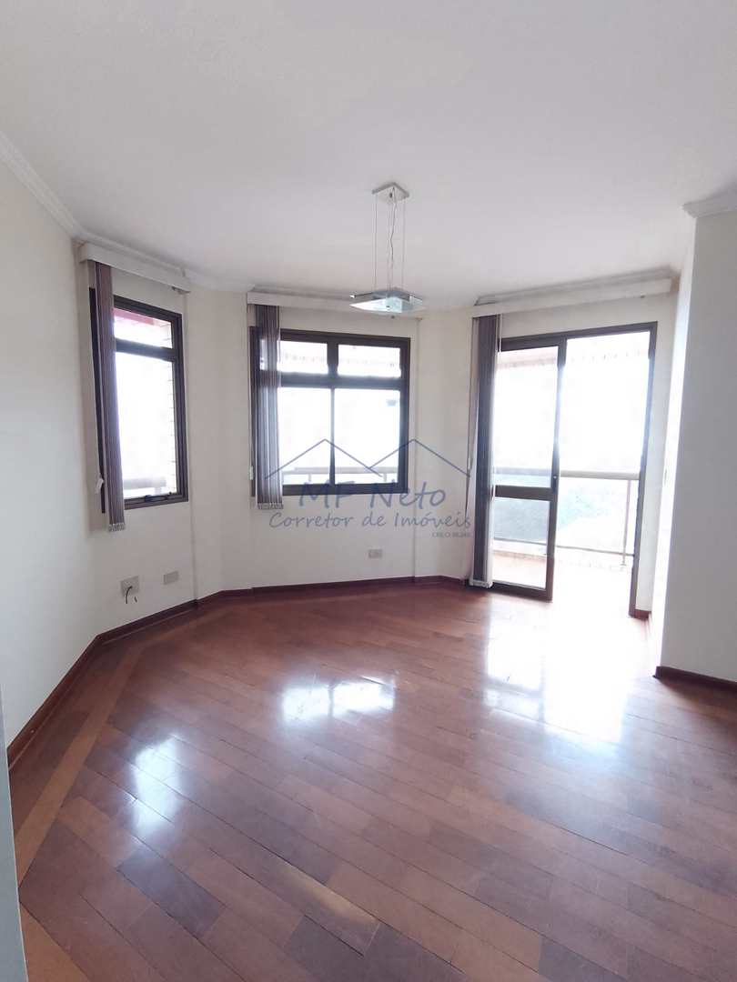 Apartamento à venda com 3 quartos, 120m² - Foto 2