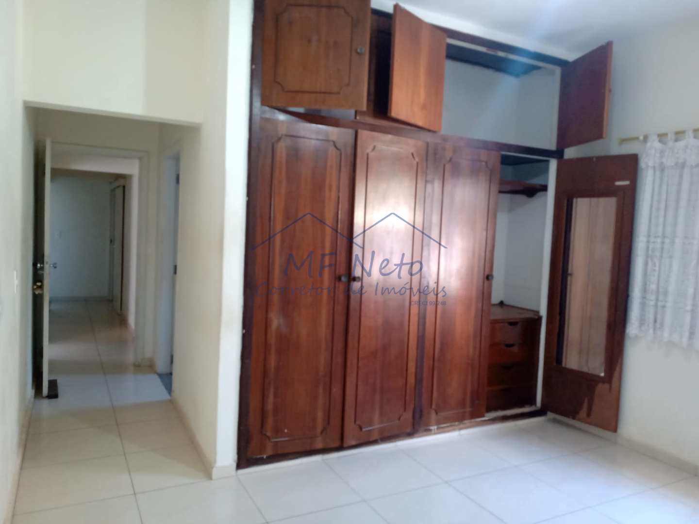 Casa à venda com 3 quartos, 304m² - Foto 42