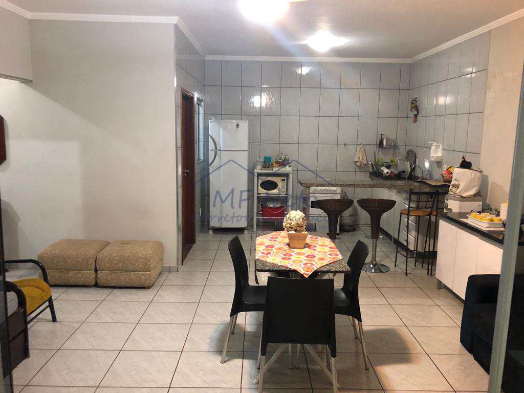 Casa à venda com 1 quarto, 300m² - Foto 3