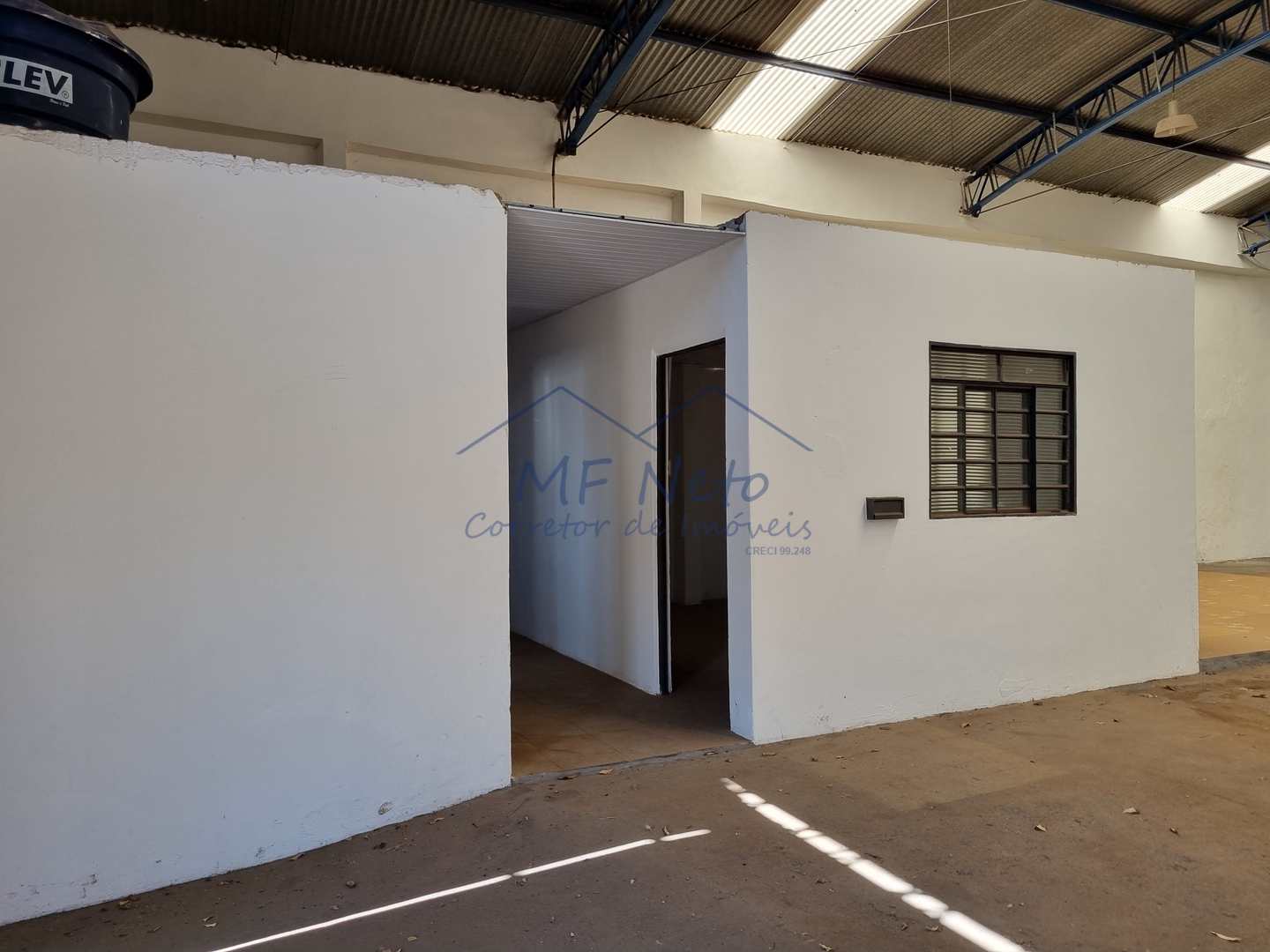 Depósito-Galpão-Armazém à venda e aluguel, 330m² - Foto 7