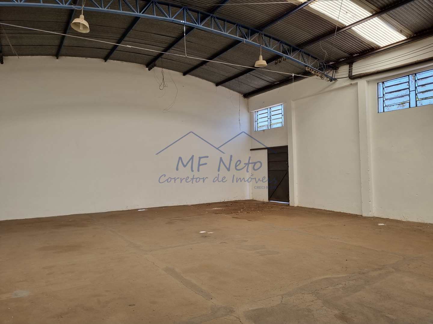 Depósito-Galpão-Armazém à venda e aluguel, 330m² - Foto 6