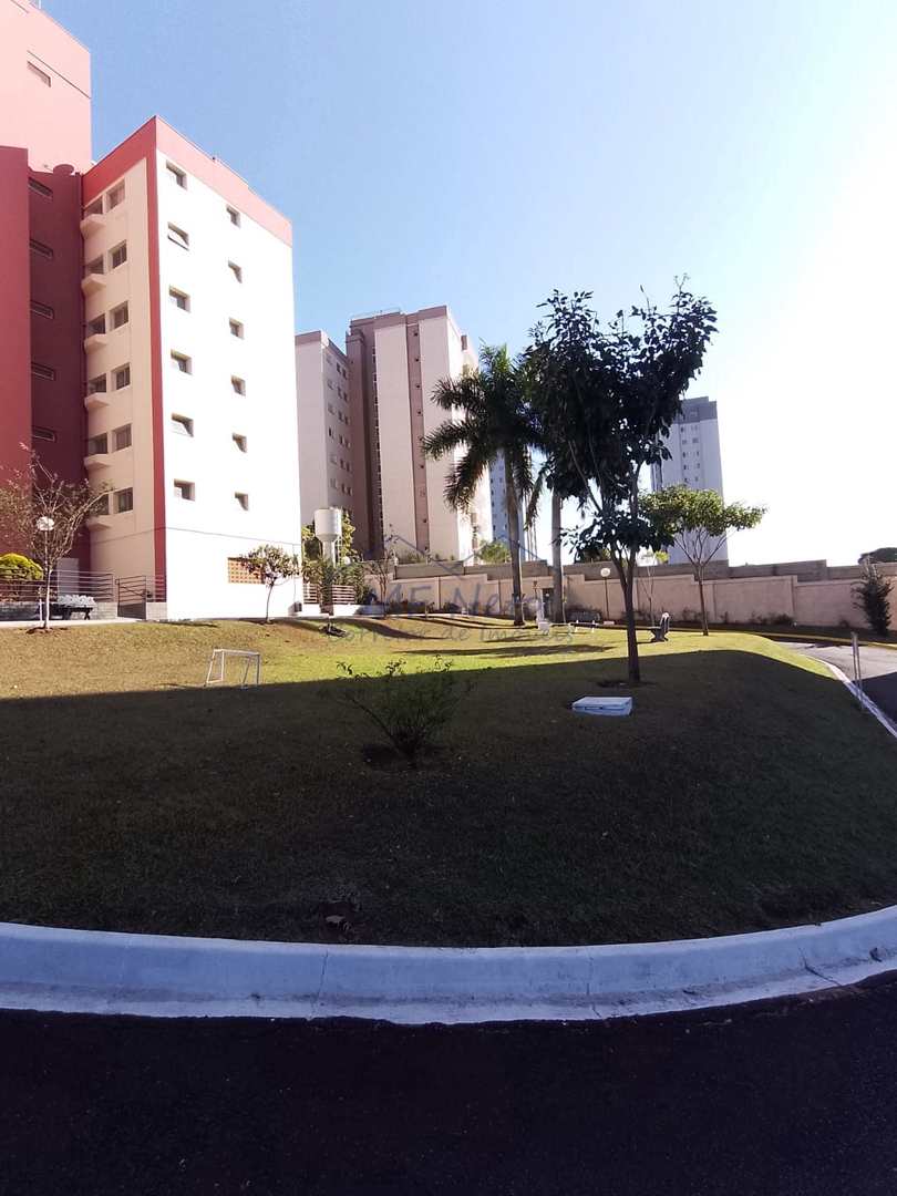 Apartamento à venda com 2 quartos, 79m² - Foto 9