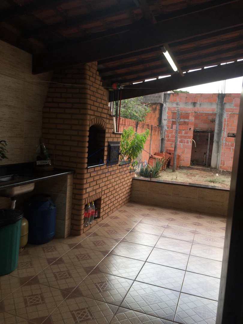 Casa à venda com 3 quartos, 205m² - Foto 12