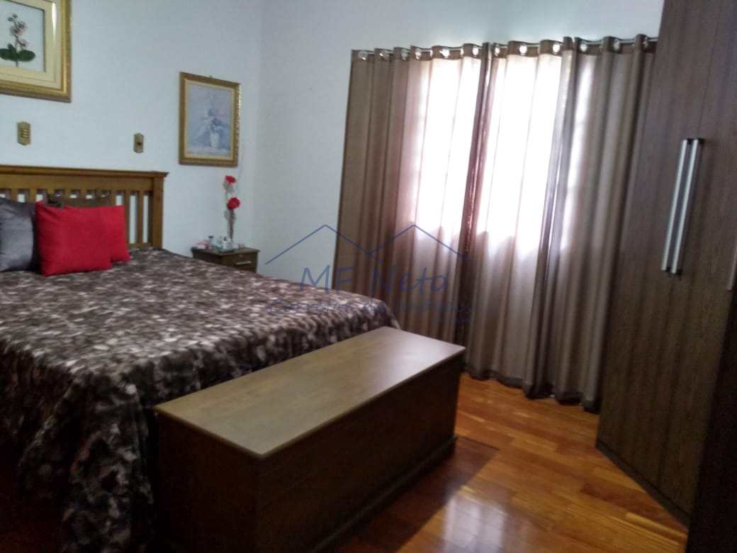 Casa à venda com 3 quartos, 300m² - Foto 17