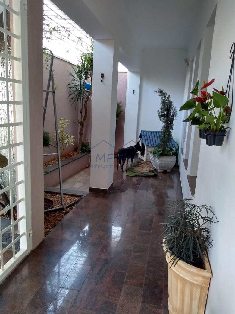 Casa à venda com 3 quartos, 300m² - Foto 5