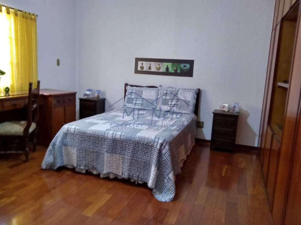 Casa à venda com 3 quartos, 300m² - Foto 15