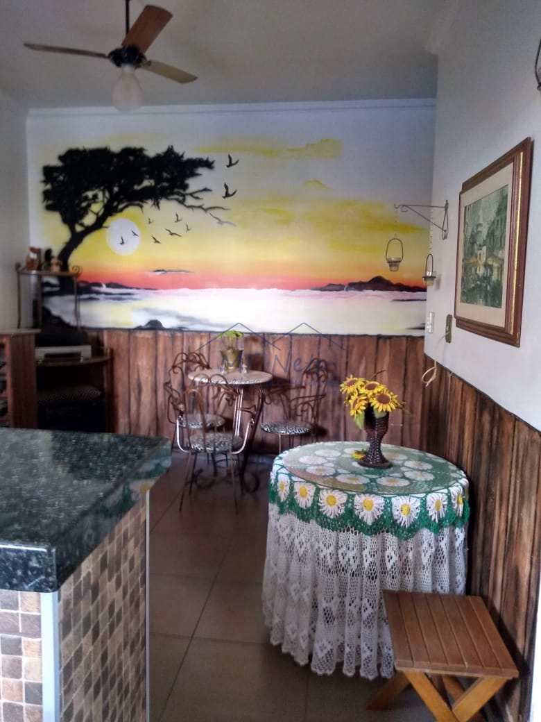 Casa à venda com 3 quartos, 300m² - Foto 33