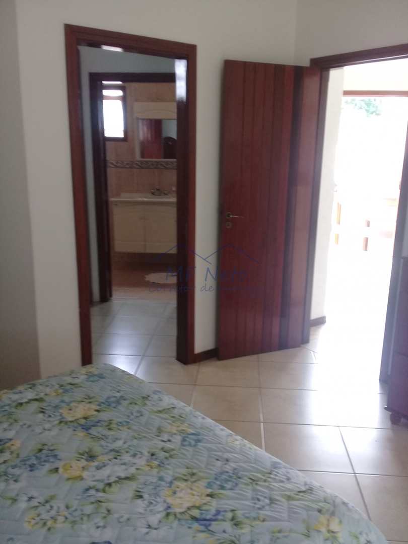 Casa à venda com 4 quartos, 300m² - Foto 12