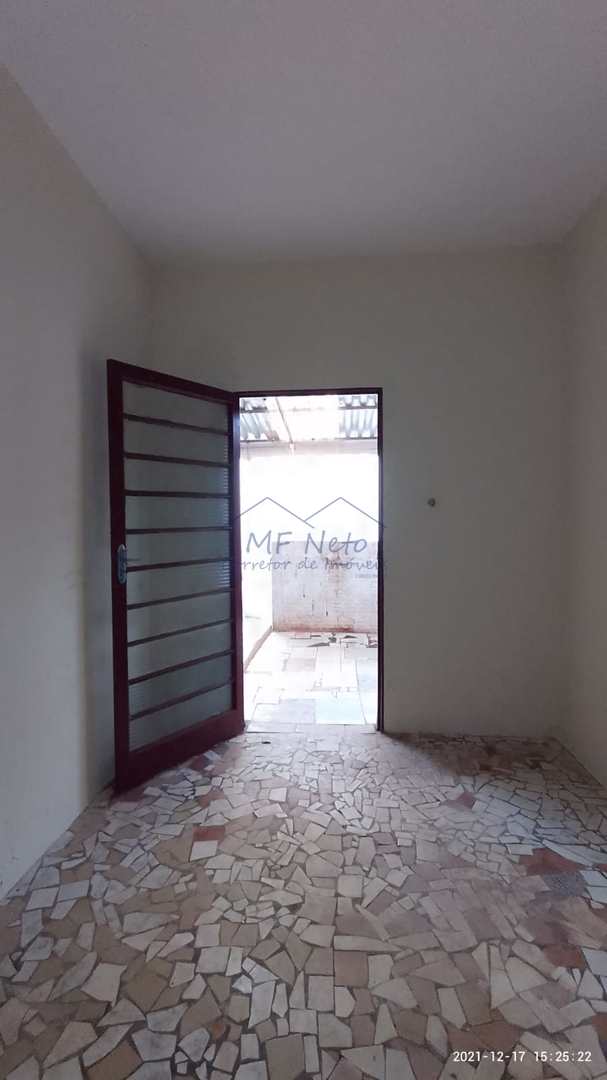 Casa à venda com 2 quartos, 120m² - Foto 18