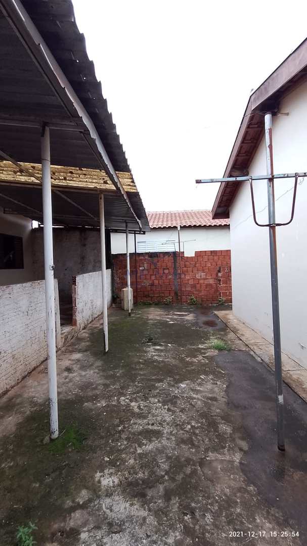 Casa à venda com 2 quartos, 120m² - Foto 15