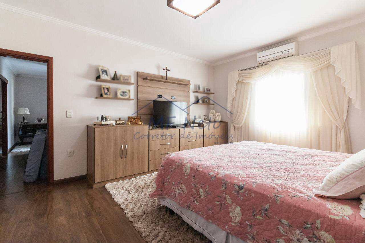 Casa à venda com 4 quartos, 414m² - Foto 18