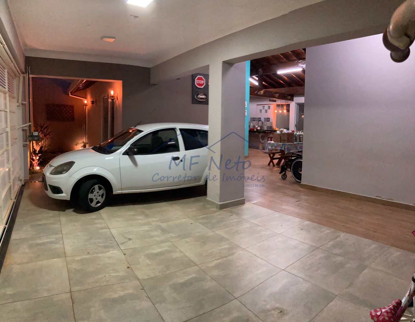 Casa à venda com 4 quartos, 450m² - Foto 25