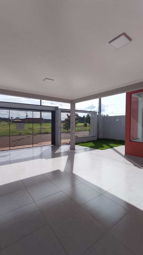 Casa à venda com 3 quartos, 250m² - Foto 7