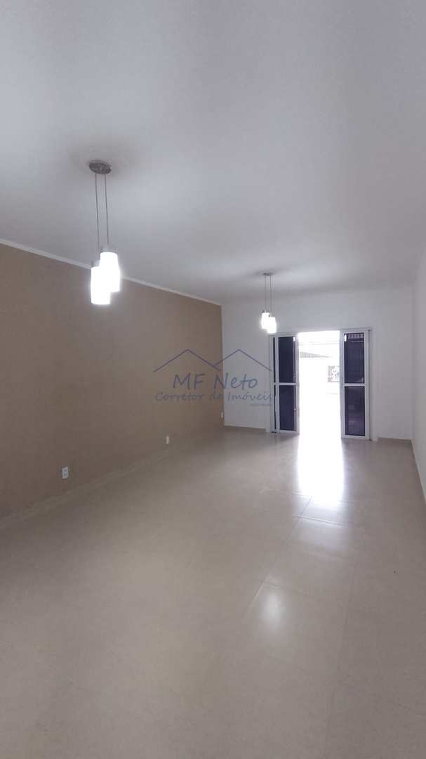 Casa à venda com 3 quartos, 300m² - Foto 10