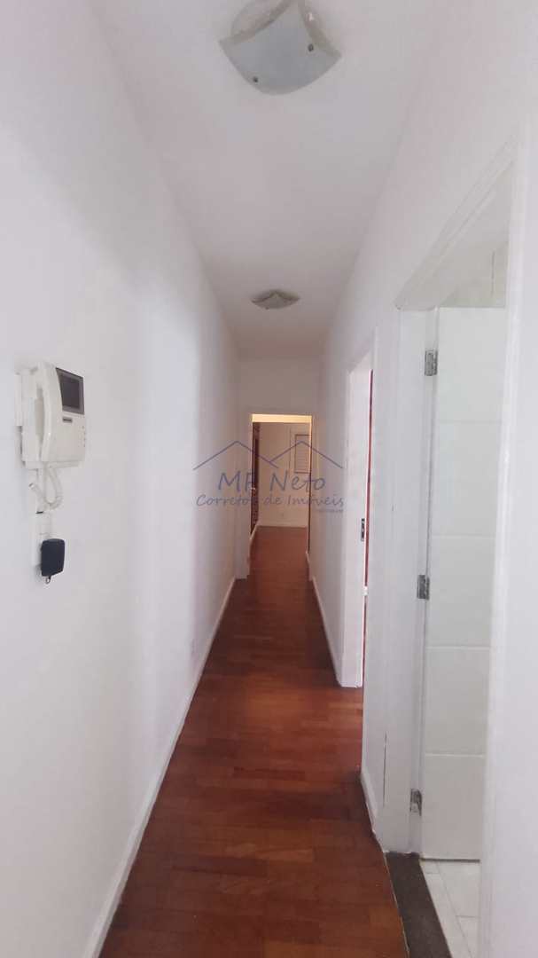 Casa à venda com 3 quartos, 300m² - Foto 15