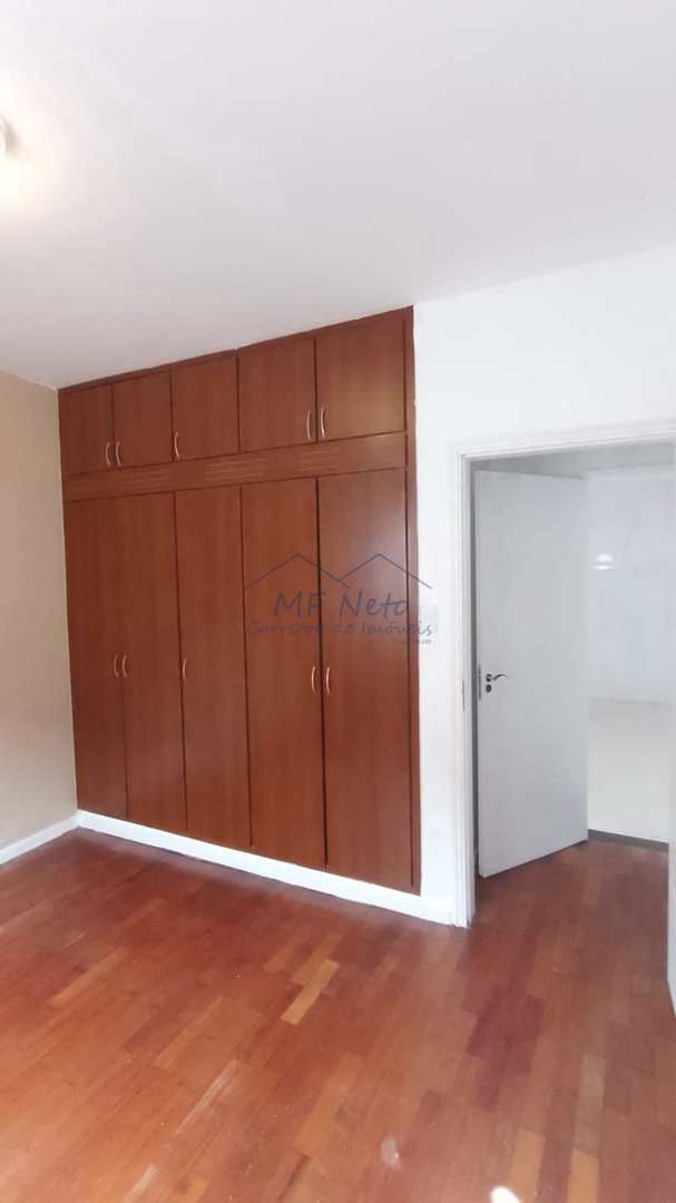 Casa à venda com 3 quartos, 300m² - Foto 18