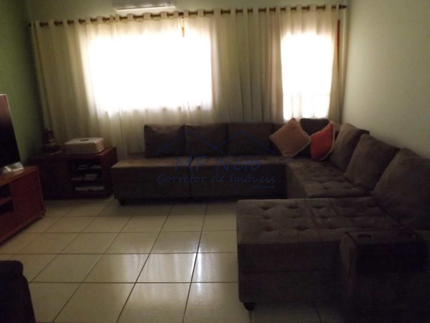 Casa à venda com 3 quartos, 400m² - Foto 5