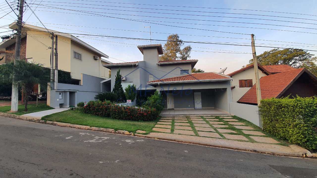 Casa de Condomínio à venda com 3 quartos, 425m² - Foto 1