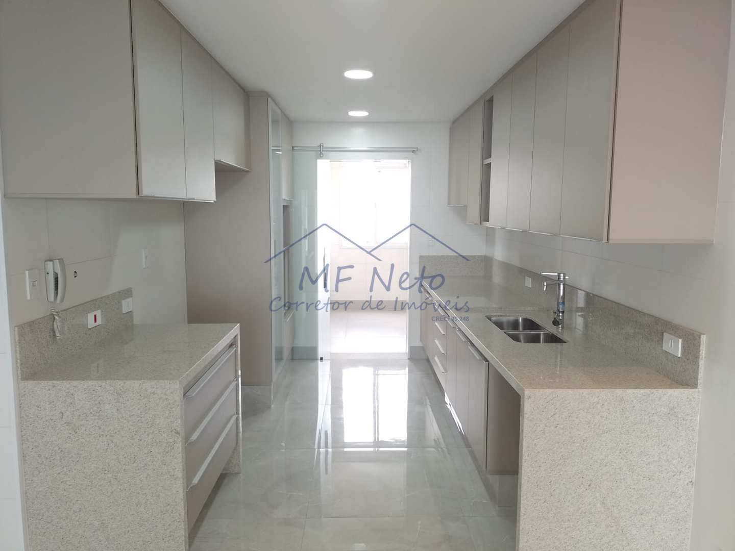 Apartamento à venda com 4 quartos, 260m² - Foto 33