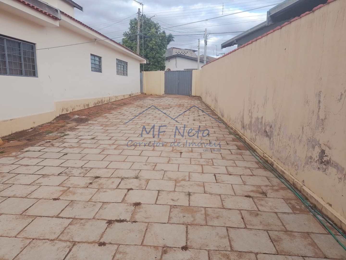 Casa à venda com 3 quartos, 900m² - Foto 22