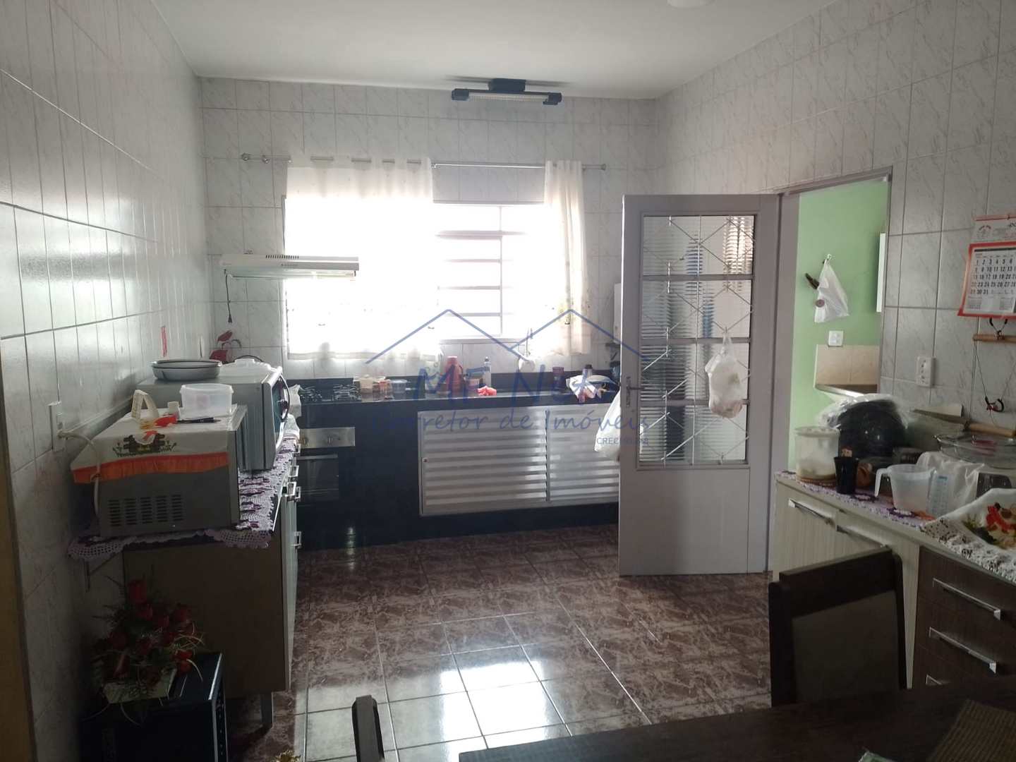 Casa à venda com 3 quartos, 400m² - Foto 4