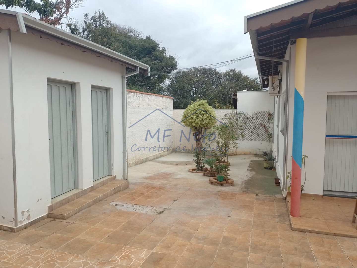 Casa à venda com 3 quartos, 400m² - Foto 8