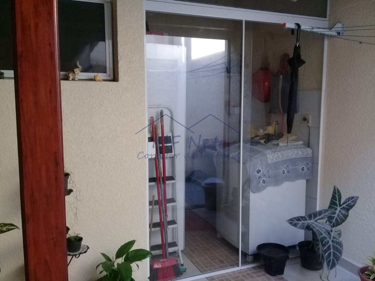 Casa à venda com 2 quartos, 95m² - Foto 11