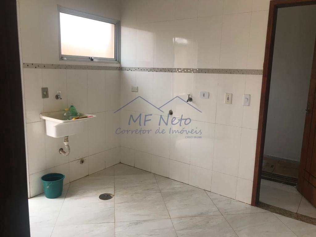 Casa à venda com 3 quartos, 250m² - Foto 5